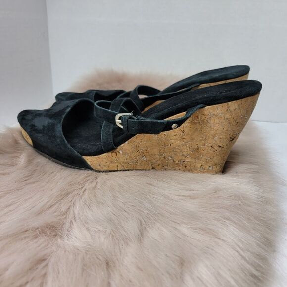 Ugg Jullita Strappy BlackSuede Cork Wedge Womens Sandals Shoes Size 11 - Picture 3 of 10